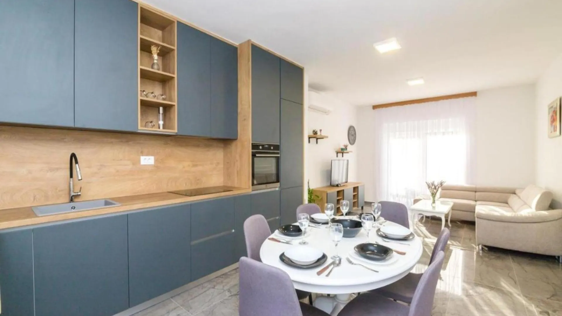Mihael Holiday House Zadar 0*,
